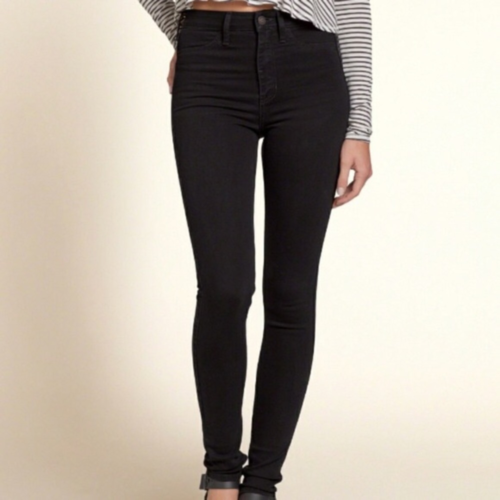 Black high rise skinny jeans